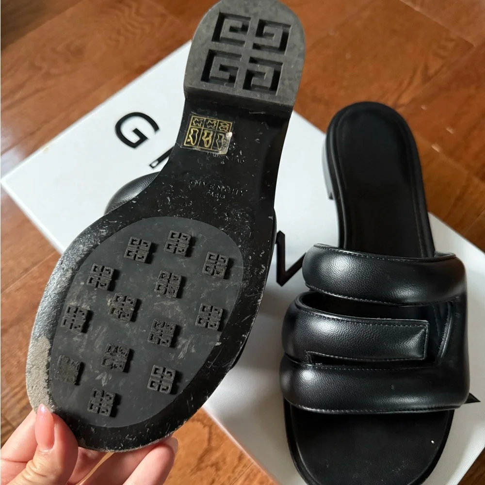 Givenchy G Cutout Logo Flat Sandals Black Leather Padded Slide 36 - Picture 6 of 7